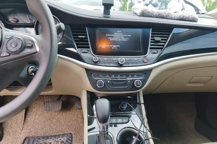 Used Buick Verano 2015 Sedan 15S Automatic Leading Model Audio And AC Panel