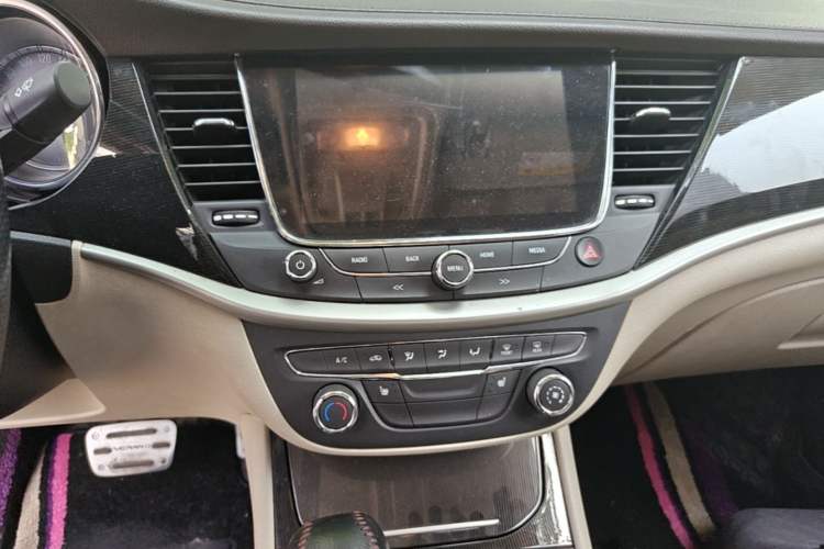 Used Buick Verano 2015 Sedan 15S Automatic Leading Model Audio And AC Panel