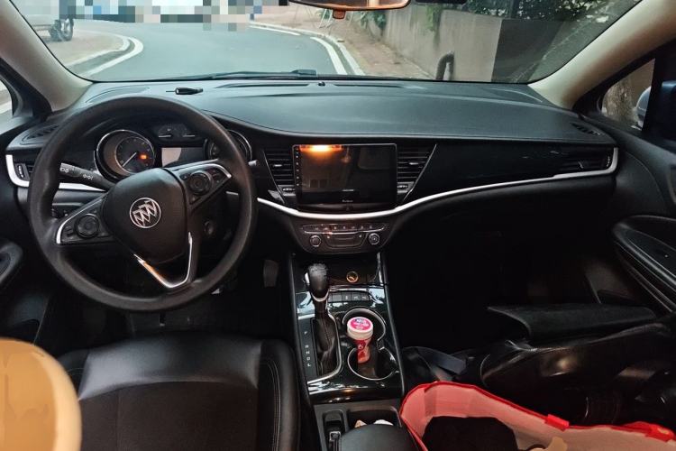 Used Buick Verano 2015 Sedan 20T Dual-Clutch Elite Model Center Console