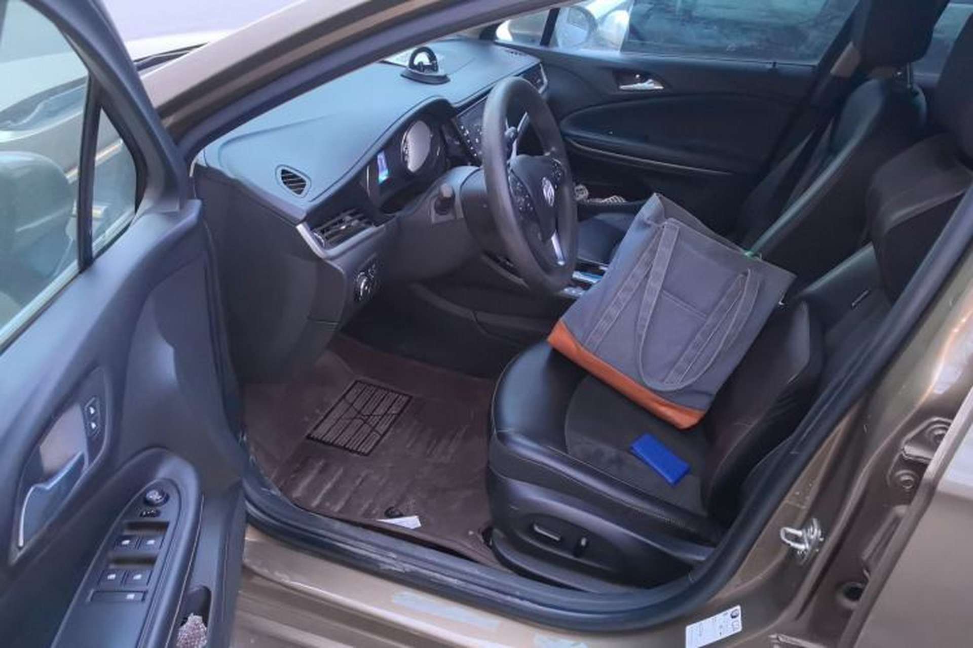 Used Buick Verano 2015 Sedan 20T Dual-Clutch Leading Model Driver Seat