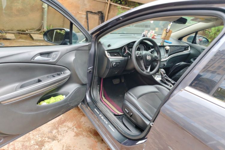Used Buick Verano 2015 Sedan 20T Dual-Clutch Elite Model Driver Seat