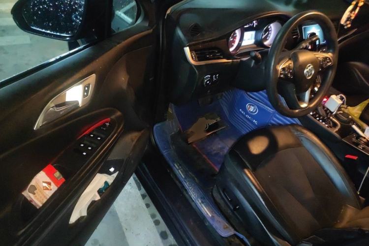 Used Buick Verano 2015 Sedan 20T Dual-Clutch Elite Model Driver Seat