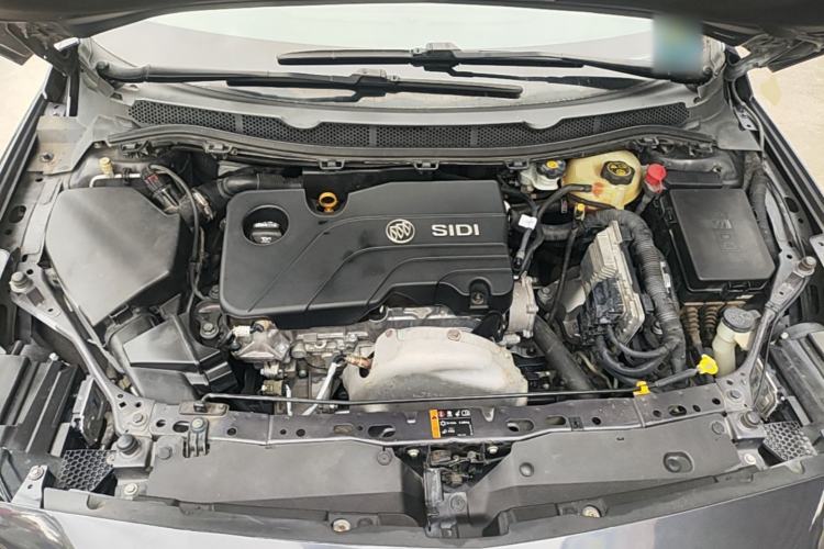 Used Buick Verano 2015 Sedan 15S Automatic Leading Model Engine Bay