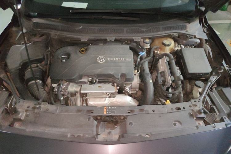 Used Buick Verano 2015 Sedan 20T Dual-Clutch Leading Model Engine Bay
