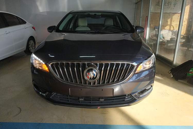 Used Buick Verano 2015 Sedan 15S Manual Entry-Level Model Exterior 1