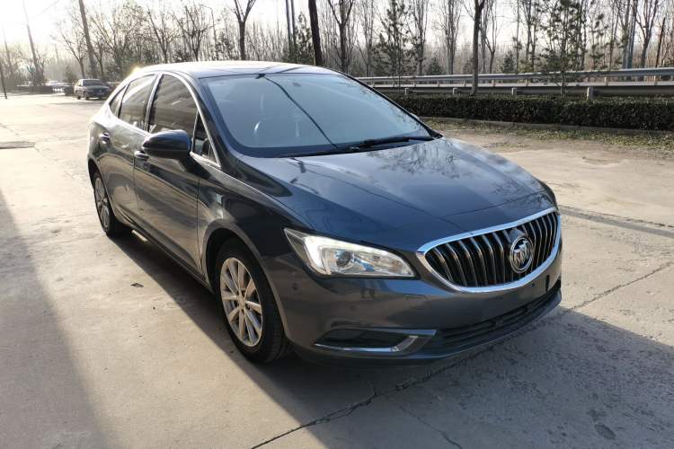 Used Buick Verano 2015 Sedan 20T Dual-Clutch Elite Model Front Right 45 Deg