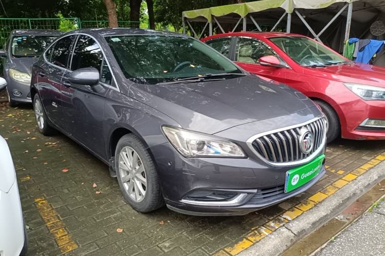 Used Buick Verano 2015 Sedan 20T Dual-Clutch Elite Model Front Right 45 Deg