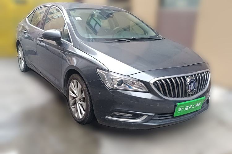 Used Buick Verano 2015 Sedan 20T Dual-Clutch Flagship Model Front Right 45 Deg