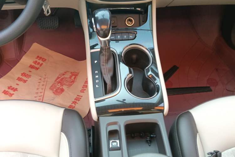 Used Buick Verano 2015 Sedan 15S Automatic Leading Model Gear Lever