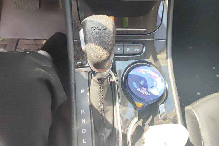 Used Buick Verano 2015 Sedan 20T Dual-Clutch Leading Model Gear Lever
