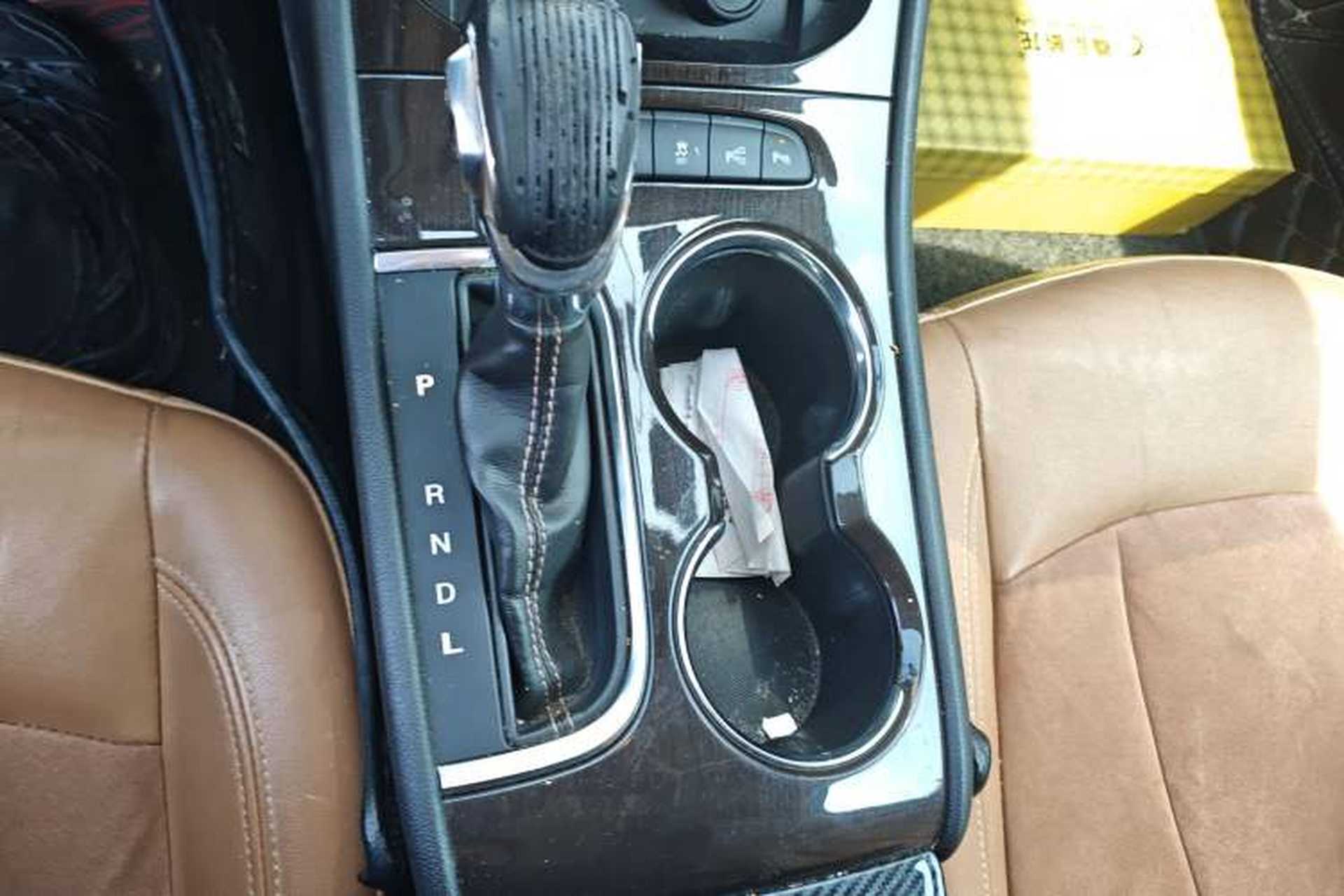 Used Buick Verano 2015 Sedan 20T Dual-Clutch Flagship Model Gear Lever