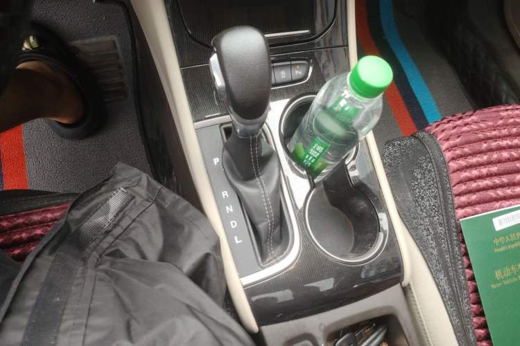 Used Buick Verano 2015 Sedan 15S Automatic Ambition Model Gear Lever