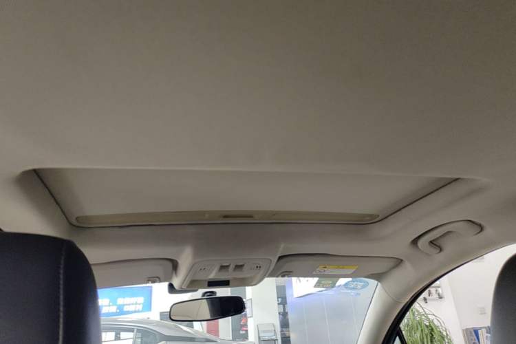 Used Buick Verano 2015 Sedan 15S Automatic Leading Model Headliner