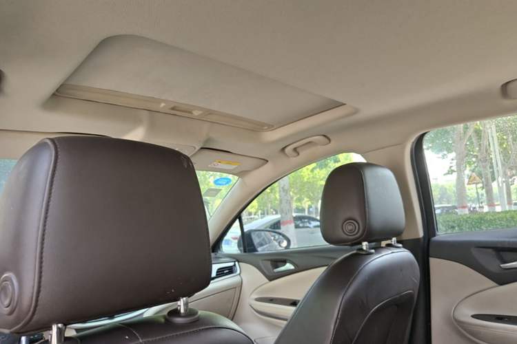 Used Buick Verano 2015 Sedan 15S Automatic Leading Model Headliner