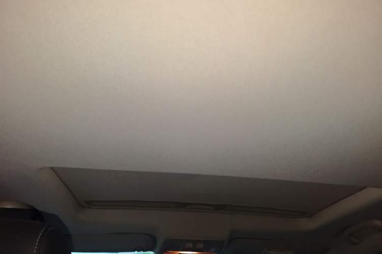 Used Buick Verano 2015 Sedan 20T Dual-Clutch Elite Model Headliner