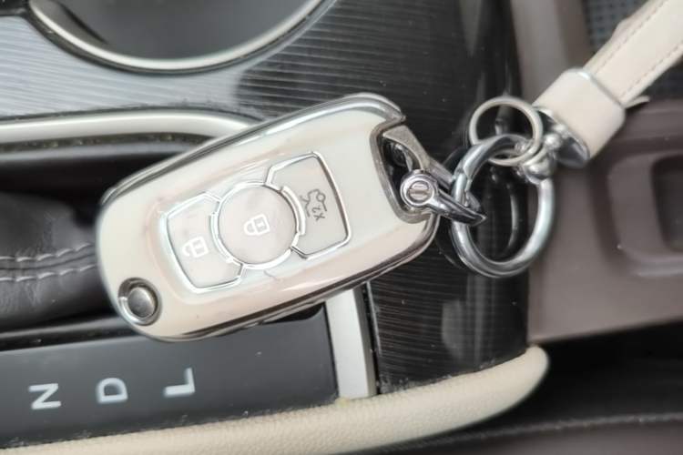 Used Buick Verano 2015 Sedan 15S Automatic Leading Model Interior 1