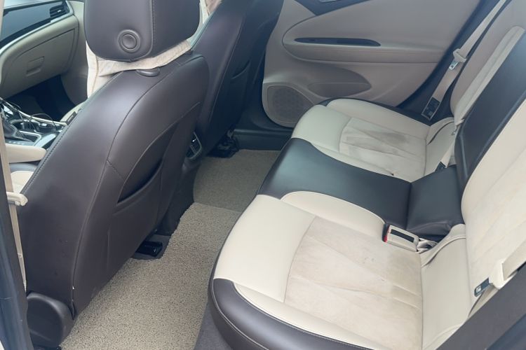 Used Buick Verano 2015 Sedan 15S Automatic Leading Model Interior 3