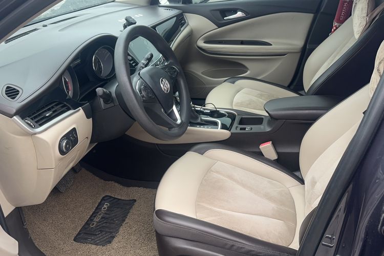 Used Buick Verano 2015 Sedan 15S Automatic Leading Model Interior 4