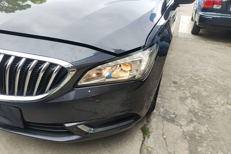 Used Buick Verano 2015 Sedan 15S Automatic Leading Model Left Front Headlight