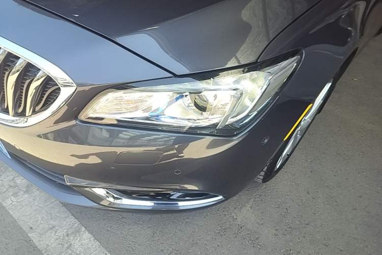 Used Buick Verano 2015 Sedan 20T Dual-Clutch Flagship Model Left Front Headlight