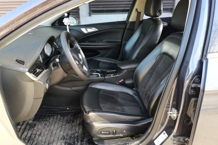 Used Buick Verano 2015 Sedan 20T Dual-Clutch Elite Model Left Front Seat