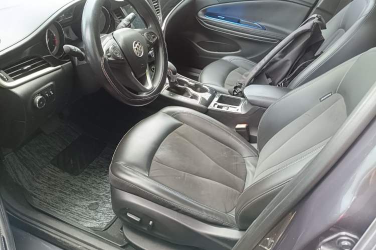 Used Buick Verano 2015 Sedan 20T Dual-Clutch Elite Model Left Front Seat