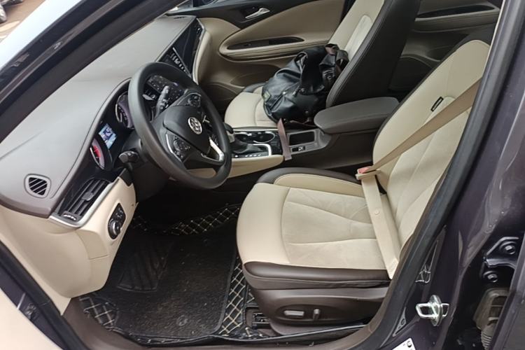 Used Buick Verano 2015 Sedan 15S Automatic Leading Model Left Front Seat