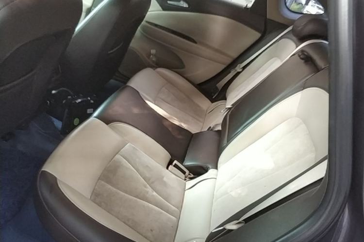 Used Buick Verano 2015 Sedan 15S Automatic Leading Model Left Rear Seat
