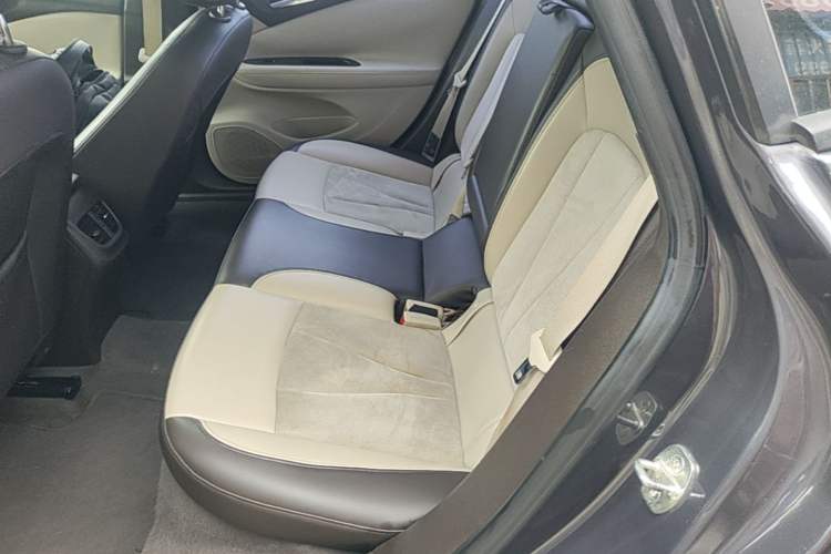 Used Buick Verano 2015 Sedan 15S Automatic Leading Model Left Rear Seat