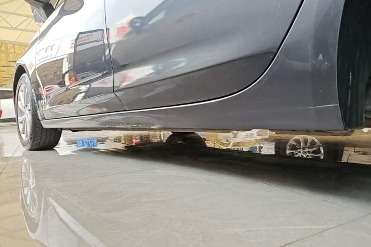 Used Buick Verano 2015 Sedan 15S Automatic Ambition Model Left Side Sill