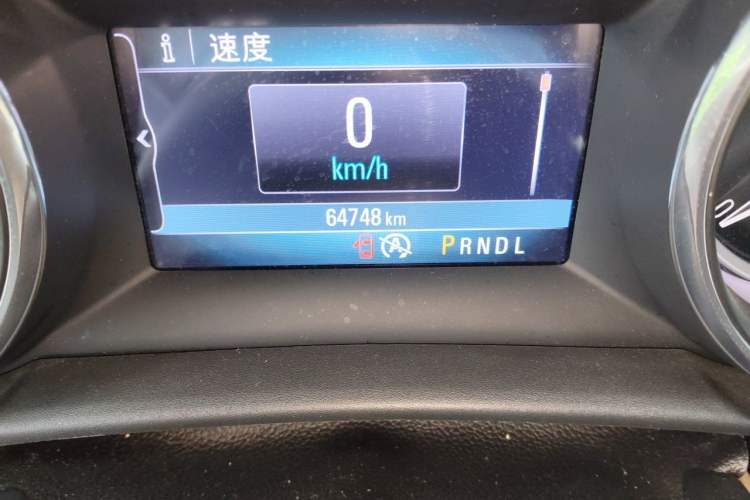 Used Buick Verano 2015 Sedan 15S Automatic Leading Model Odometer Close Up