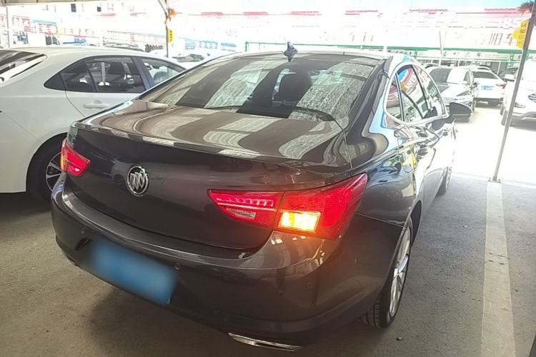 Used Buick Verano 2015 Sedan 20T Dual-Clutch Flagship Model Rear Right 45 Deg