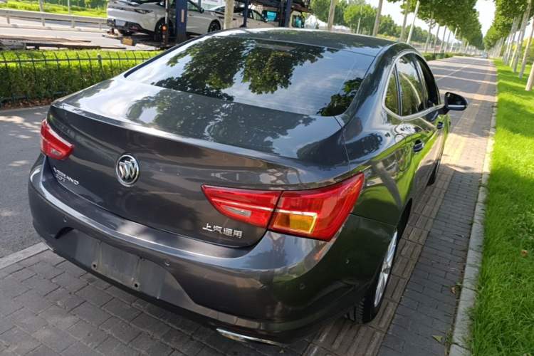 Used Buick Verano 2015 Sedan 20T Dual-Clutch Elite Model Rear Right 45 Deg