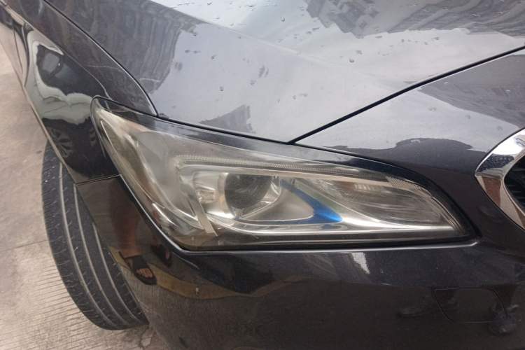 Used Buick Verano 2015 Sedan 15S Automatic Leading Model Right Front Headlight