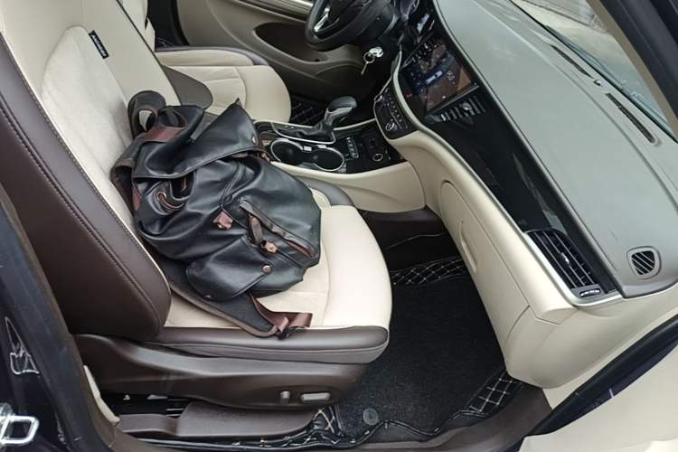 Used Buick Verano 2015 Sedan 15S Automatic Leading Model Right Front Seat