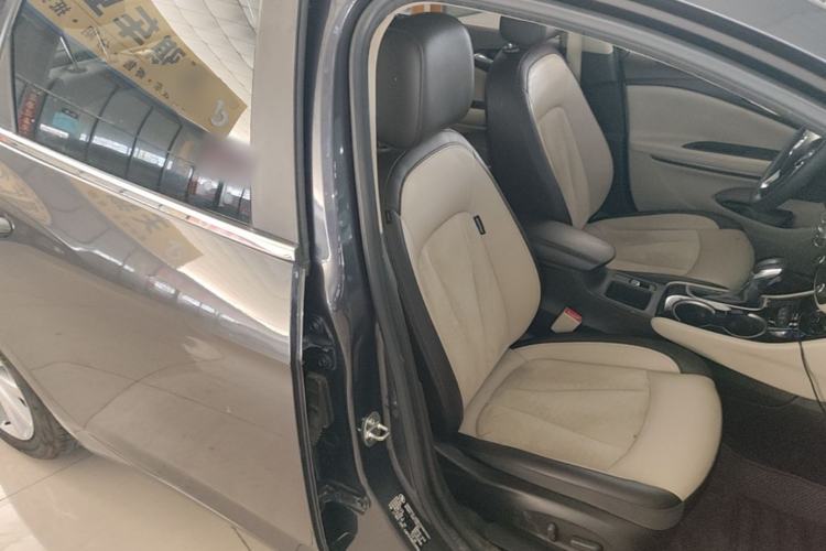 Used Buick Verano 2015 Sedan 15S Automatic Leading Model Right Front Seat