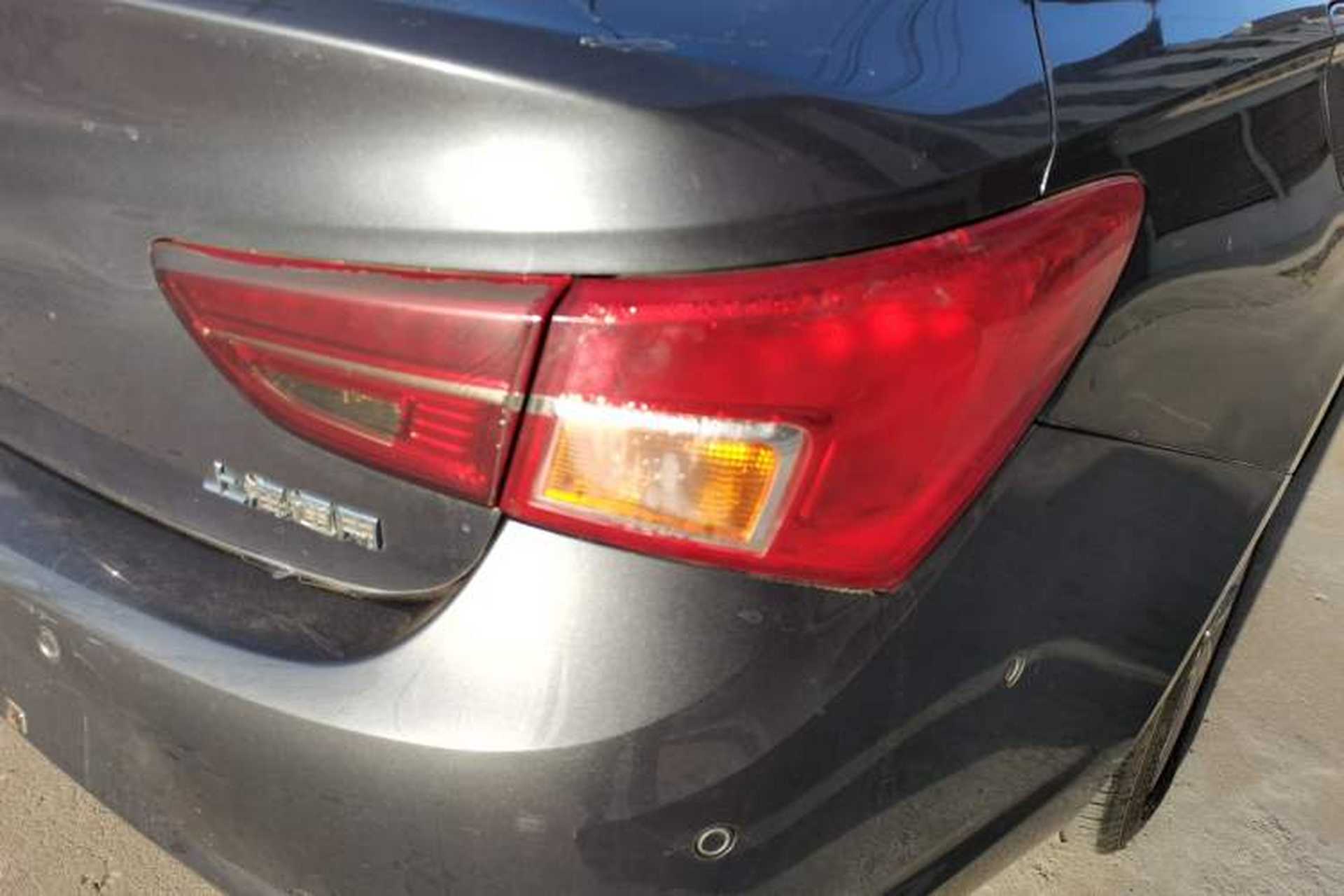 Used Buick Verano 2015 Sedan 20T Dual-Clutch Elite Model Right Rear Taillight