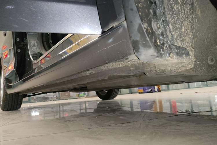 Used Buick Verano 2015 Sedan 15S Automatic Leading Model Right Side Sill