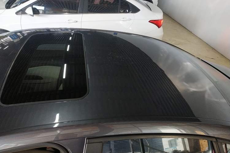 Used Buick Verano 2015 Sedan 15S Manual Entry-Level Model Roof