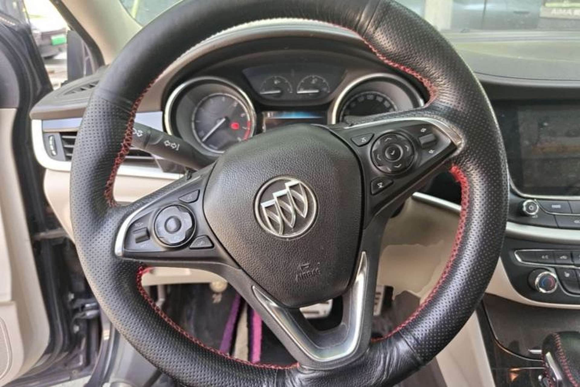 Used Buick Verano 2015 Sedan 15S Automatic Leading Model Steering Wheel