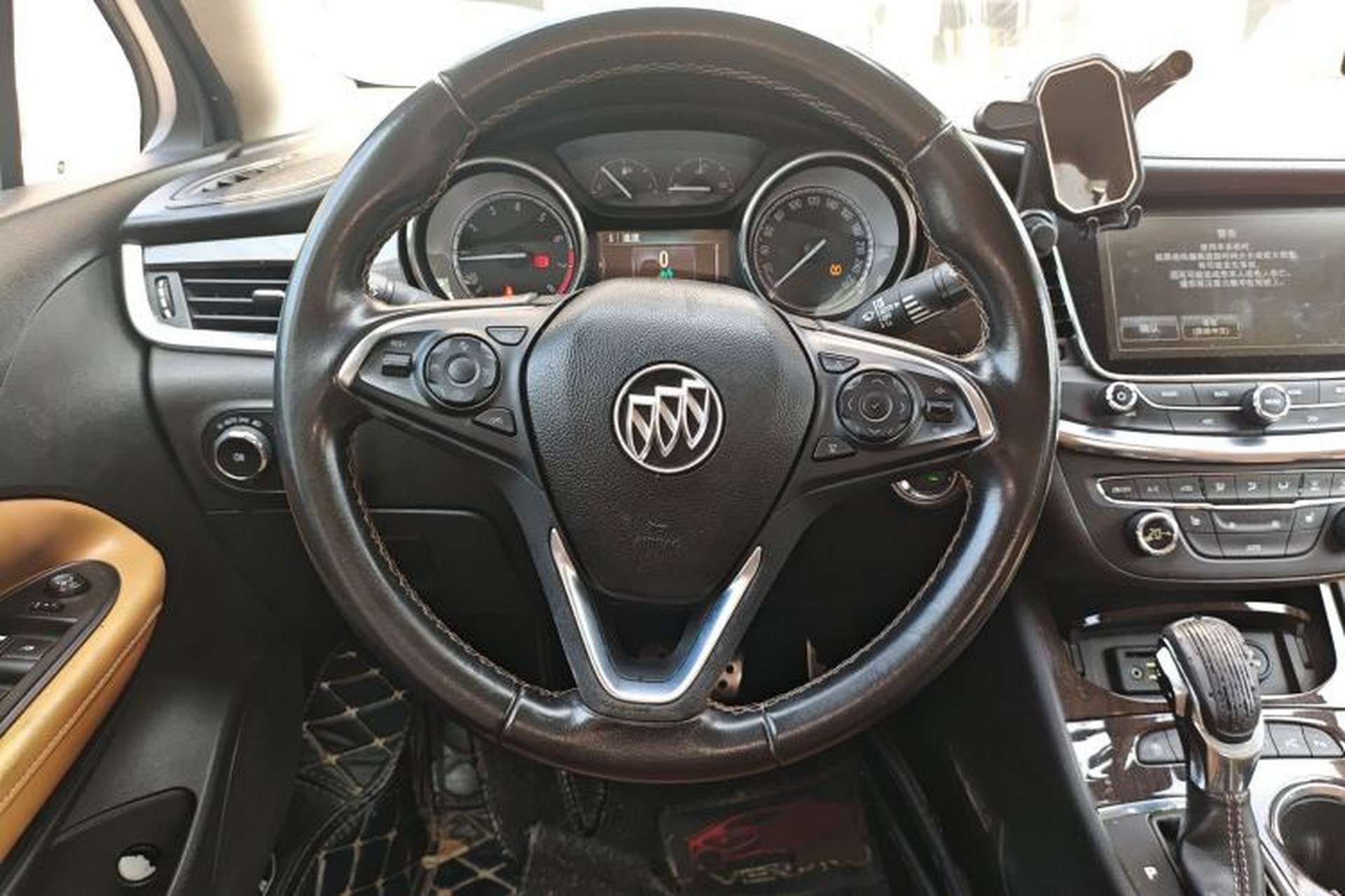 Used Buick Verano 2015 Sedan 20T Dual-Clutch Flagship Model Steering Wheel