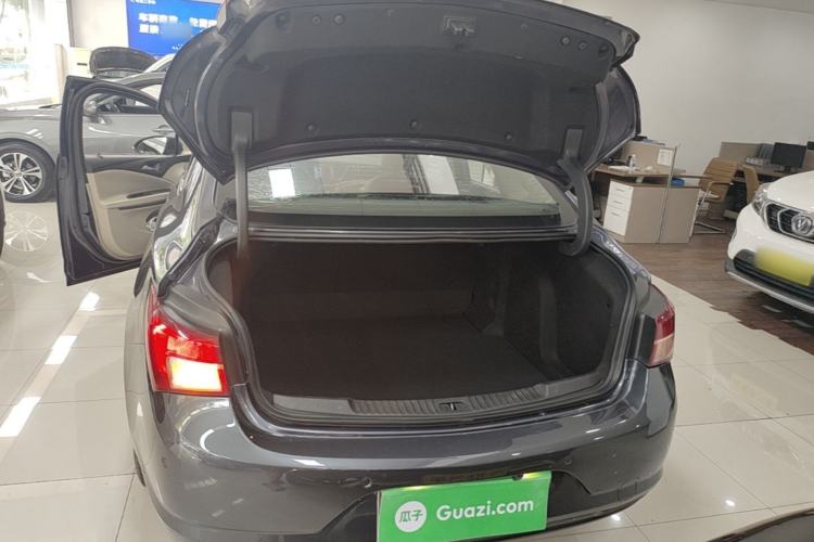 Used Buick Verano 2015 Sedan 15S Automatic Leading Model Trunk
