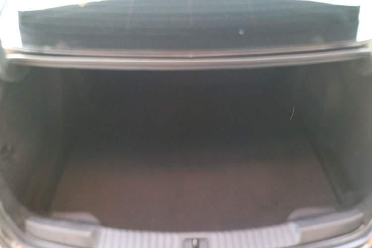 Used Buick Verano 2015 Sedan 15S Automatic Leading Model Trunk