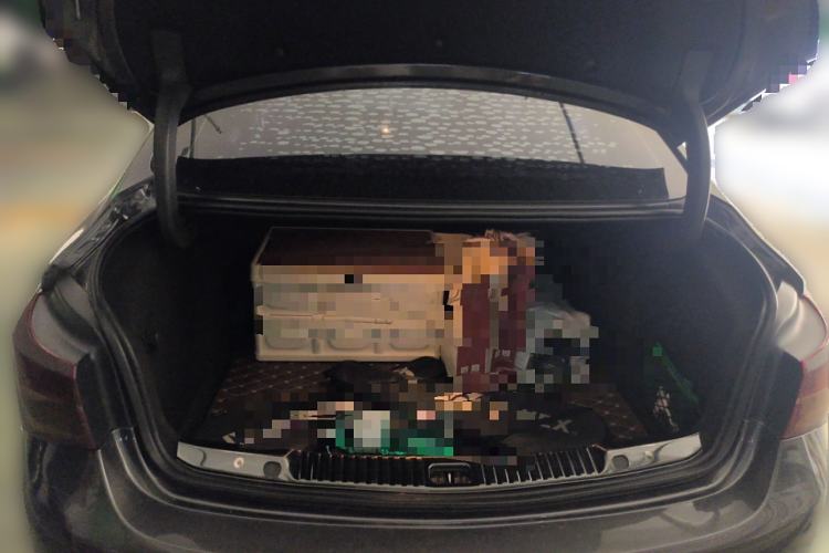 Used Buick Verano 2015 Sedan 20T Dual-Clutch Elite Model Trunk
