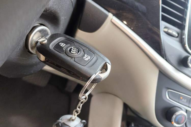 Used Buick Verano 2015 Sedan 15S Automatic Leading Model Vehicle Key
