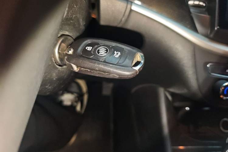 Used Buick Verano 2015 Sedan 20T Dual-Clutch Elite Model Vehicle Key