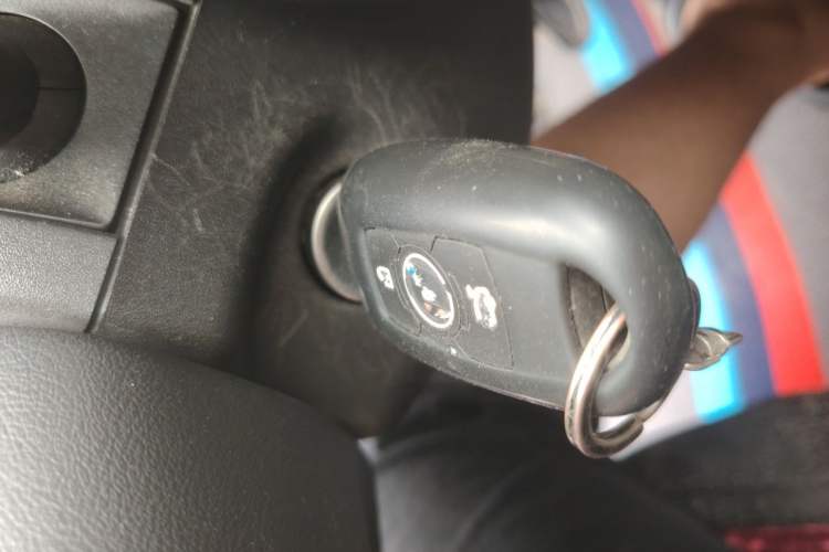 Used Buick Verano 2015 Sedan 15S Automatic Ambition Model Vehicle Key