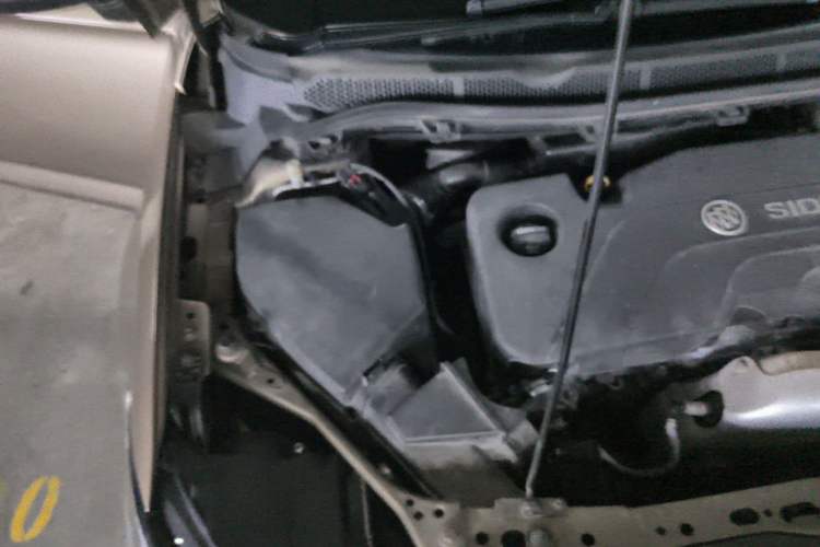 Used Buick Verano 2015 Sedan 15S Automatic Ambition Model Engine Bay Right