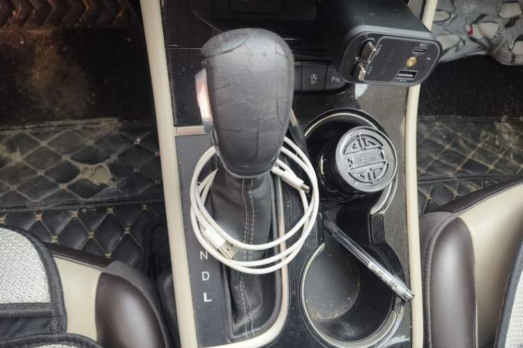 Used Buick Verano 2015 Sedan 15S Automatic Leading Model Gear Lever