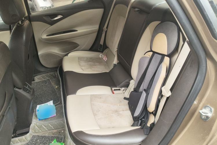Used Buick Verano 2015 Sedan 15S Automatic Leading Model Left Rear Seat